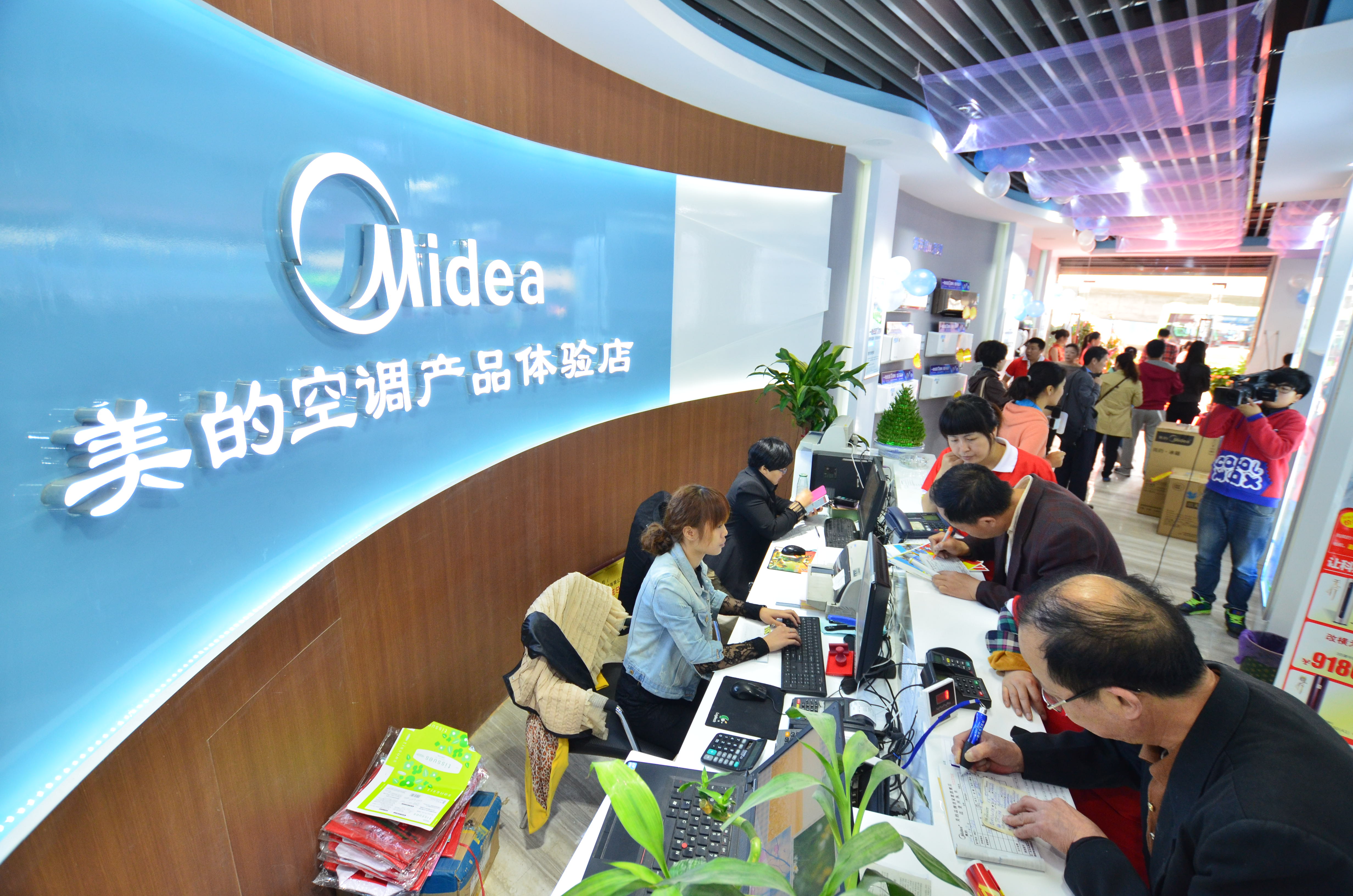 ���Ŀ��{(di��o)���۽����M(f��i)��ʹ�Ãr(ji��)ֵ����(ji��n)�־�Ʒ��(zh��n)�Բ��ӓu